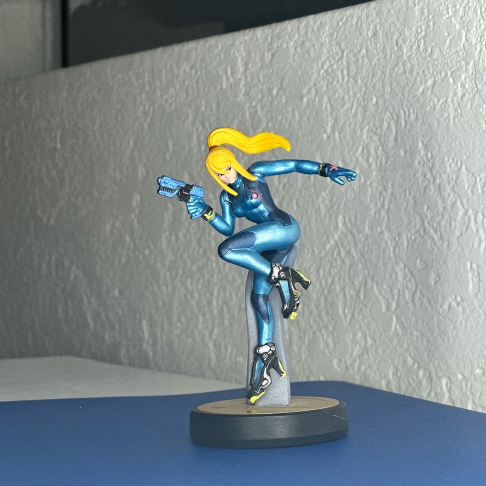 Nintendo Zero Suit Samus Amiibo